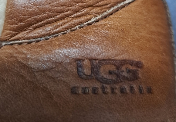 UGG Australia Caspia Brown Leather Boot    Size 5 - Picture 10 of 13